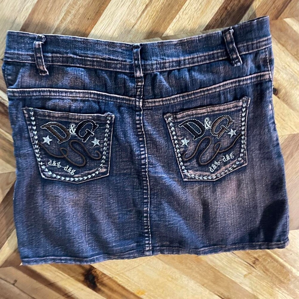 Dolce & Gabbana Women's Navy and Blue Skirt